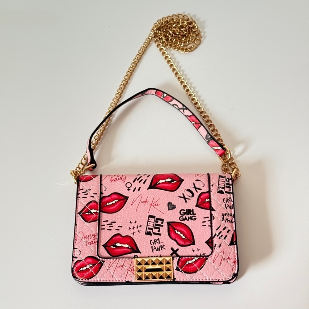 Graffiti Red Lipstick Kiss Clutch/Shoulder Bag Vegan Leather Purse
